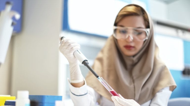 پردازش آلوگرافت در آزمایشگاه